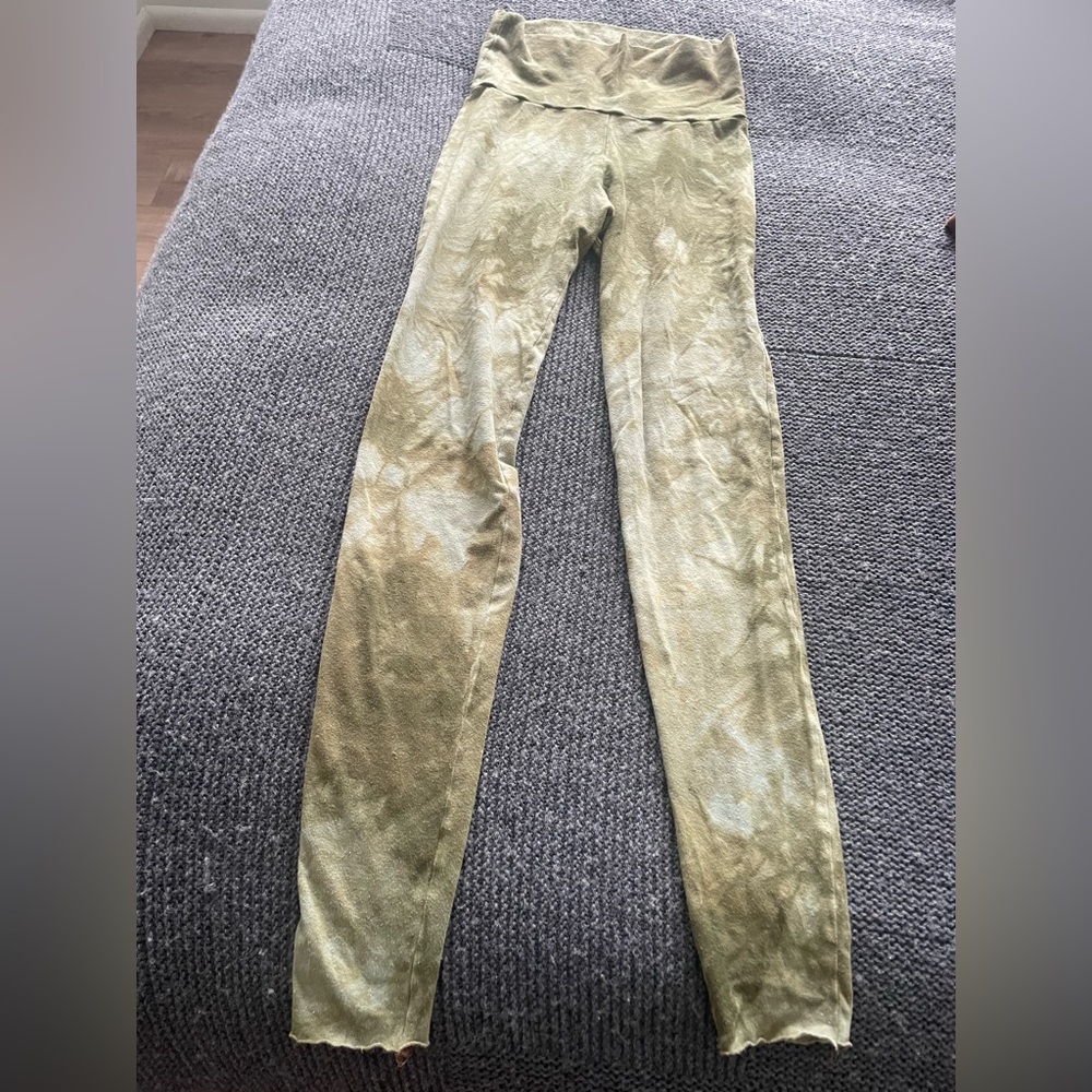 Calico Alchemy Organics hemp blend green marbled XS leggings